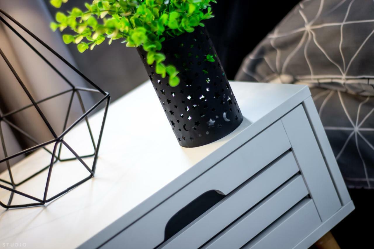 Clicktheflat Wilcza Street Apart Rooms Warsaw Ngoại thất bức ảnh